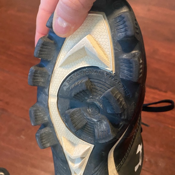Under Armour mens baseball cleats - Picture 3 of 7